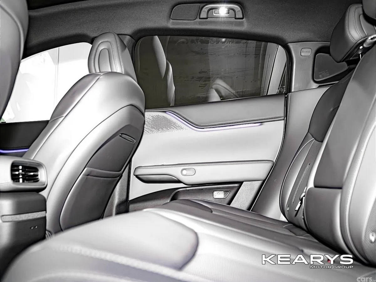 XPeng G6 SUV, Electric, 2026, Grey