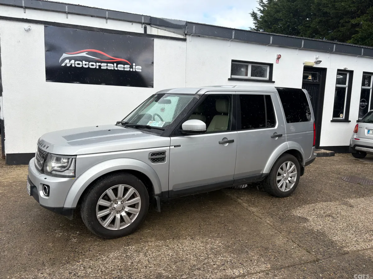 Land Rover Discovery SUV, Diesel, 2014, Silver
