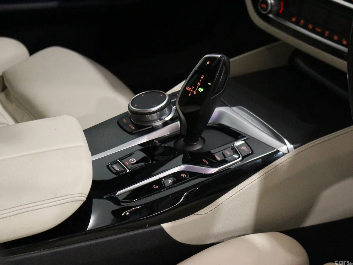 BMW 5-Series Saloon, Petrol Plug-in Hybrid, 2022, Black