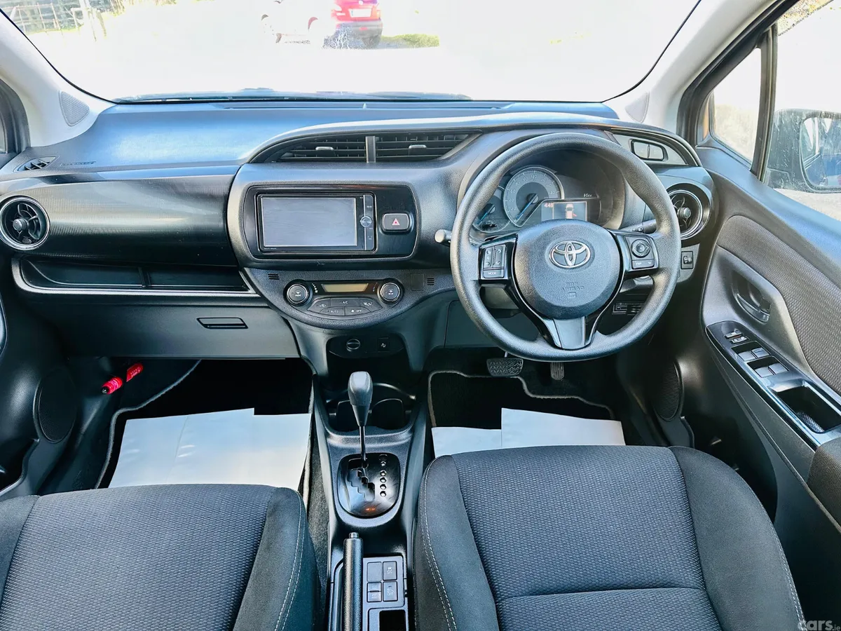 Toyota Vitz Hatchback, Petrol Hybrid, 2018, Blue