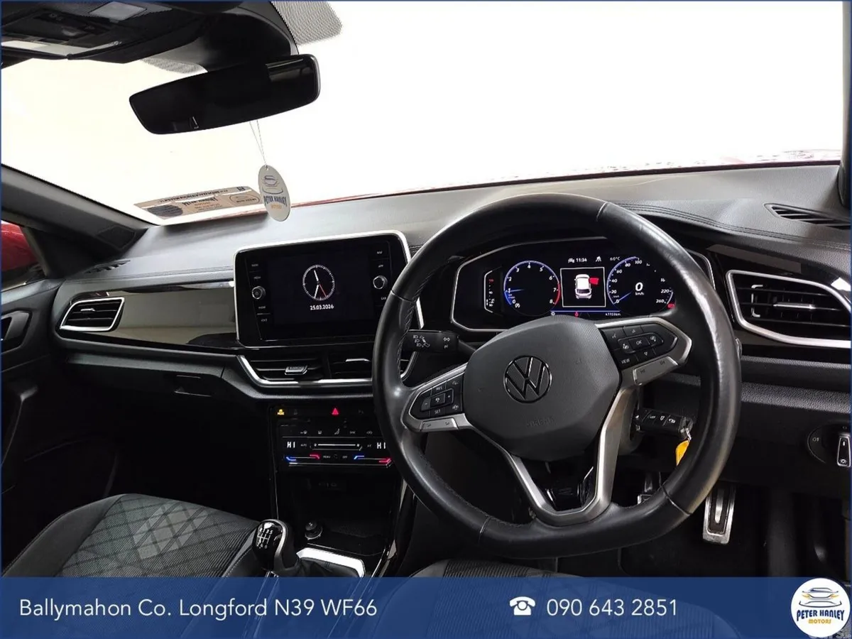 Volkswagen T-Roc SUV, Petrol, 2024, Red