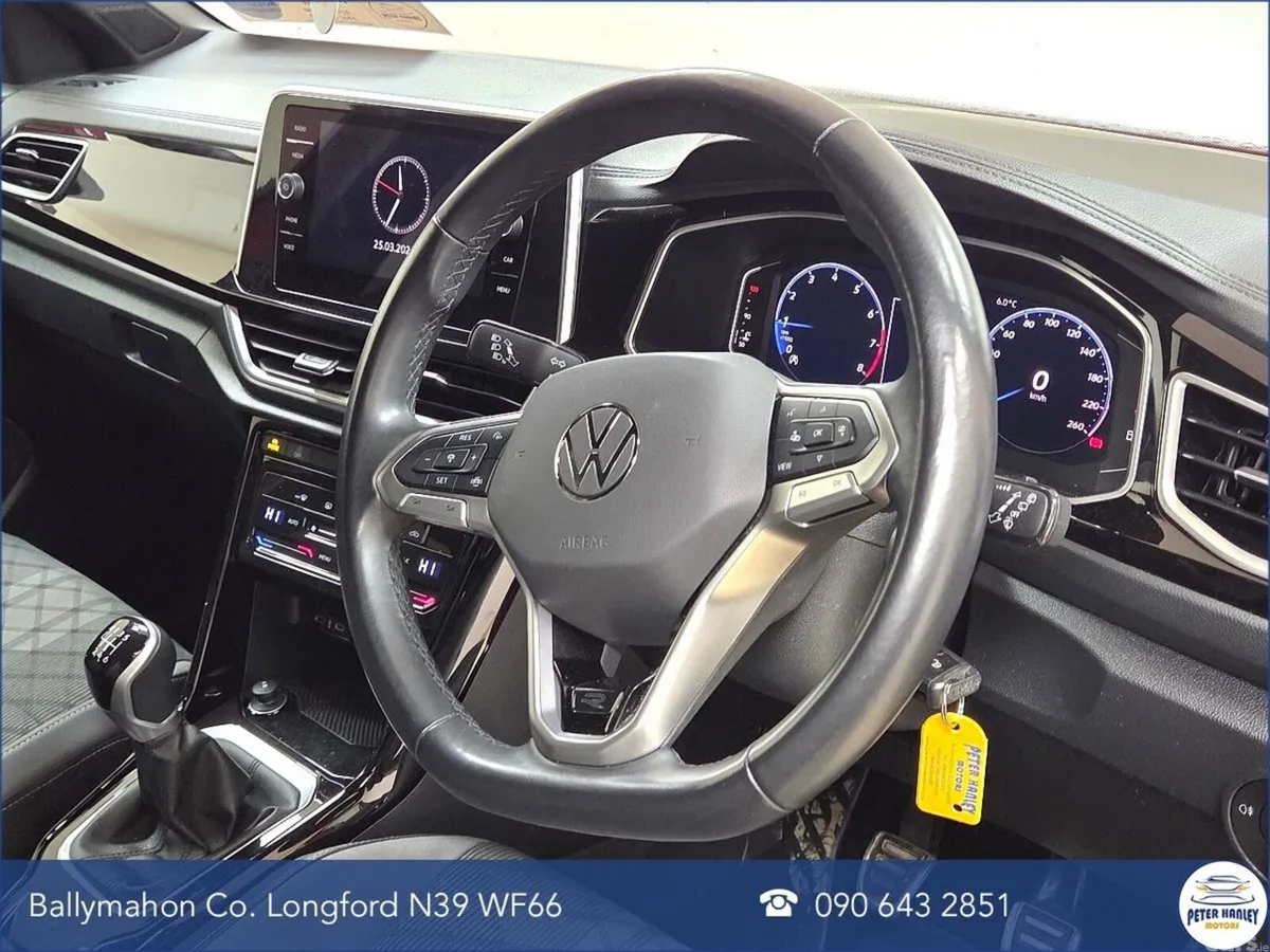 Volkswagen T-Roc SUV, Petrol, 2024, Red