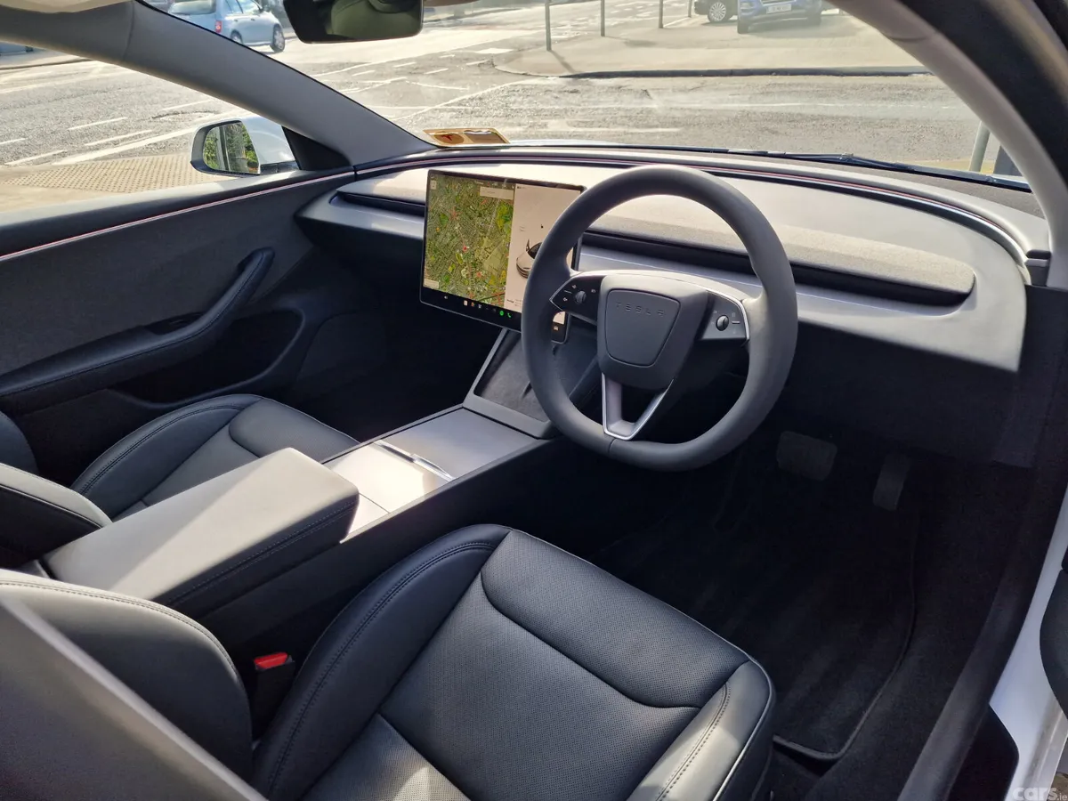 Tesla Model 3 Saloon, Electric, 2024, White