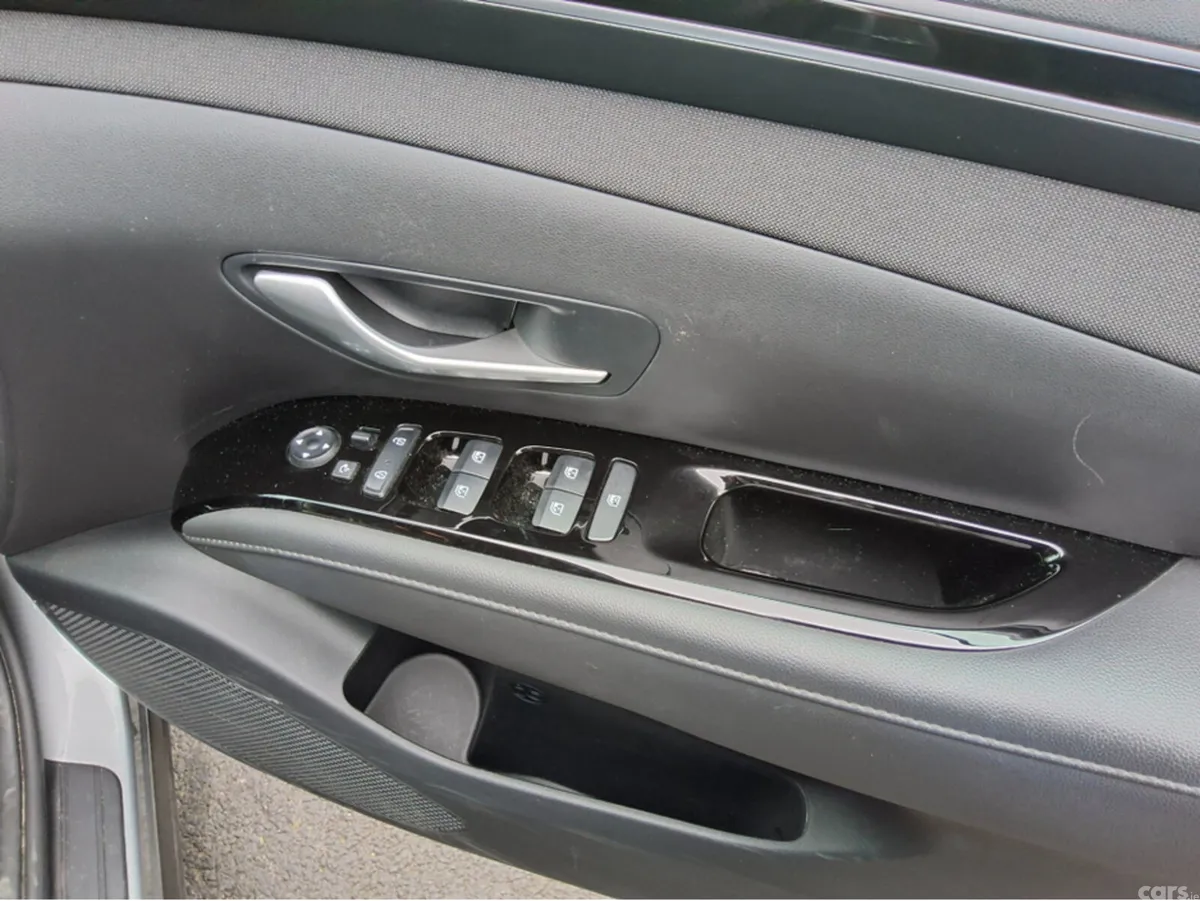Hyundai Tucson SUV, Petrol Hybrid, 2024, Silver