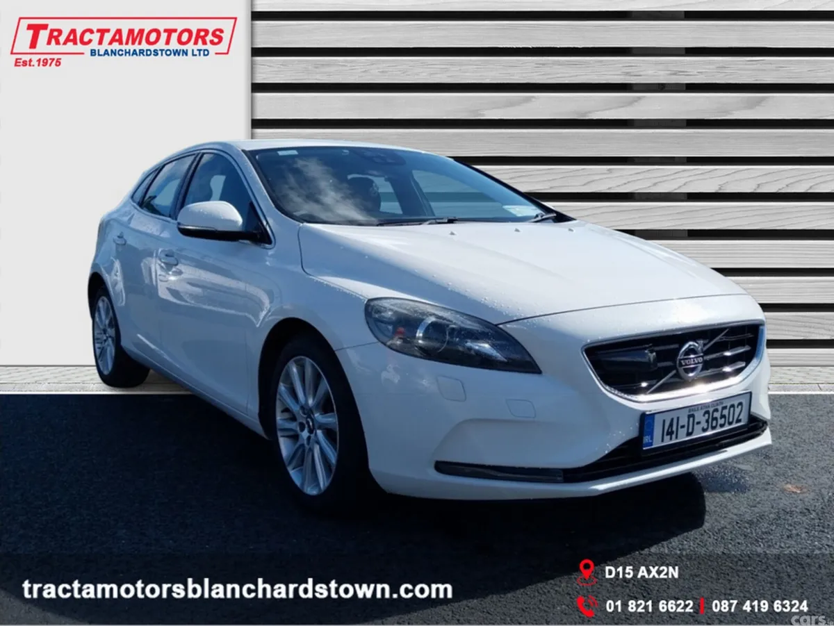 Volvo V40 Hatchback, Diesel, 2014, White