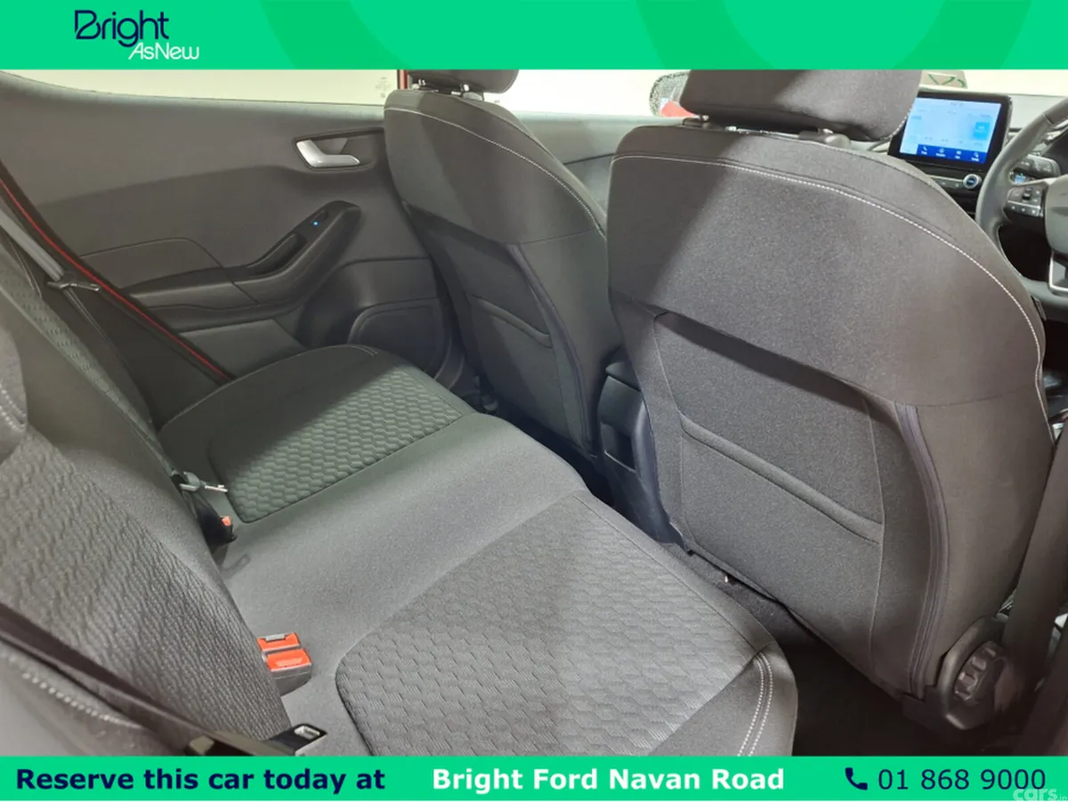 Ford Fiesta Hatchback, Petrol Hybrid, 2022, Red