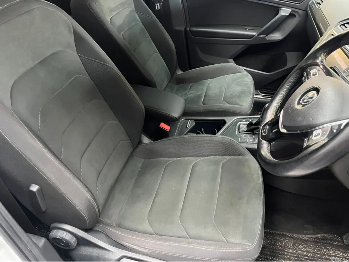 Volkswagen Tiguan SUV, Petrol, 2017, White