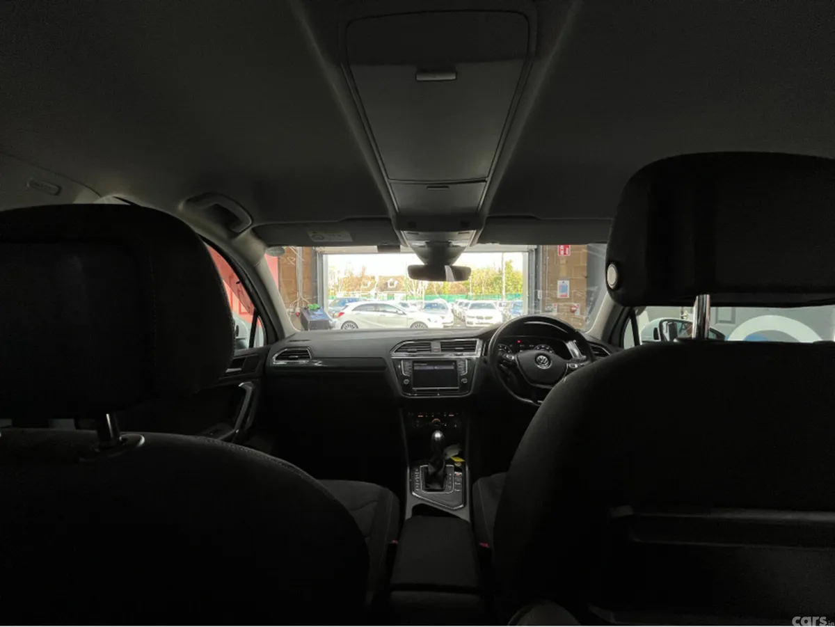 Volkswagen Tiguan SUV, Petrol, 2017, White
