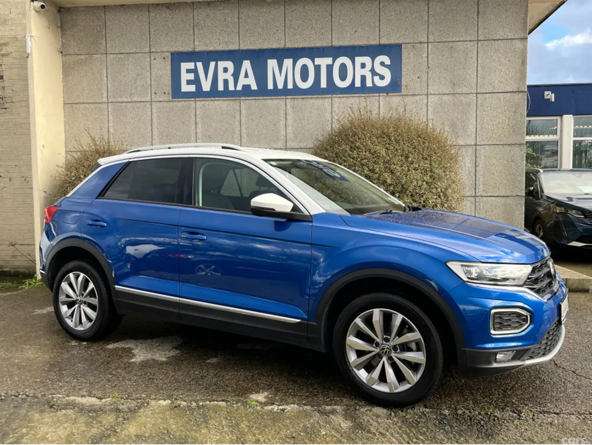 Volkswagen T-Roc SUV, Diesel, 2021, Blue