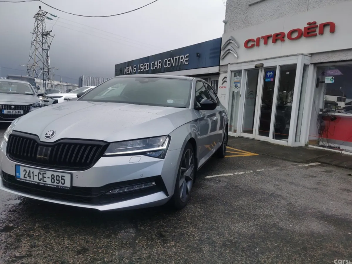 Skoda Superb Hatchback, Diesel, 2024, Grey
