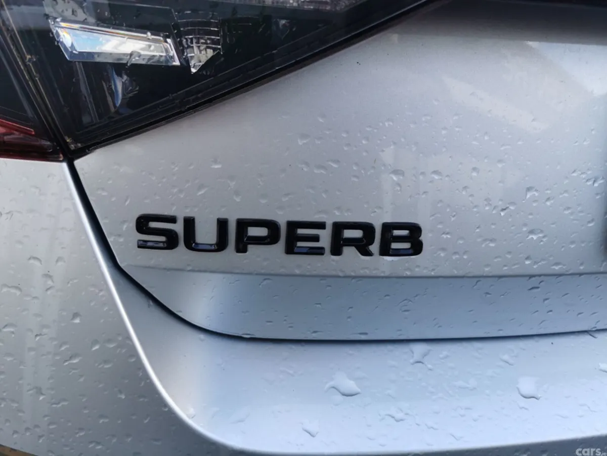 Skoda Superb Hatchback, Diesel, 2024, Grey