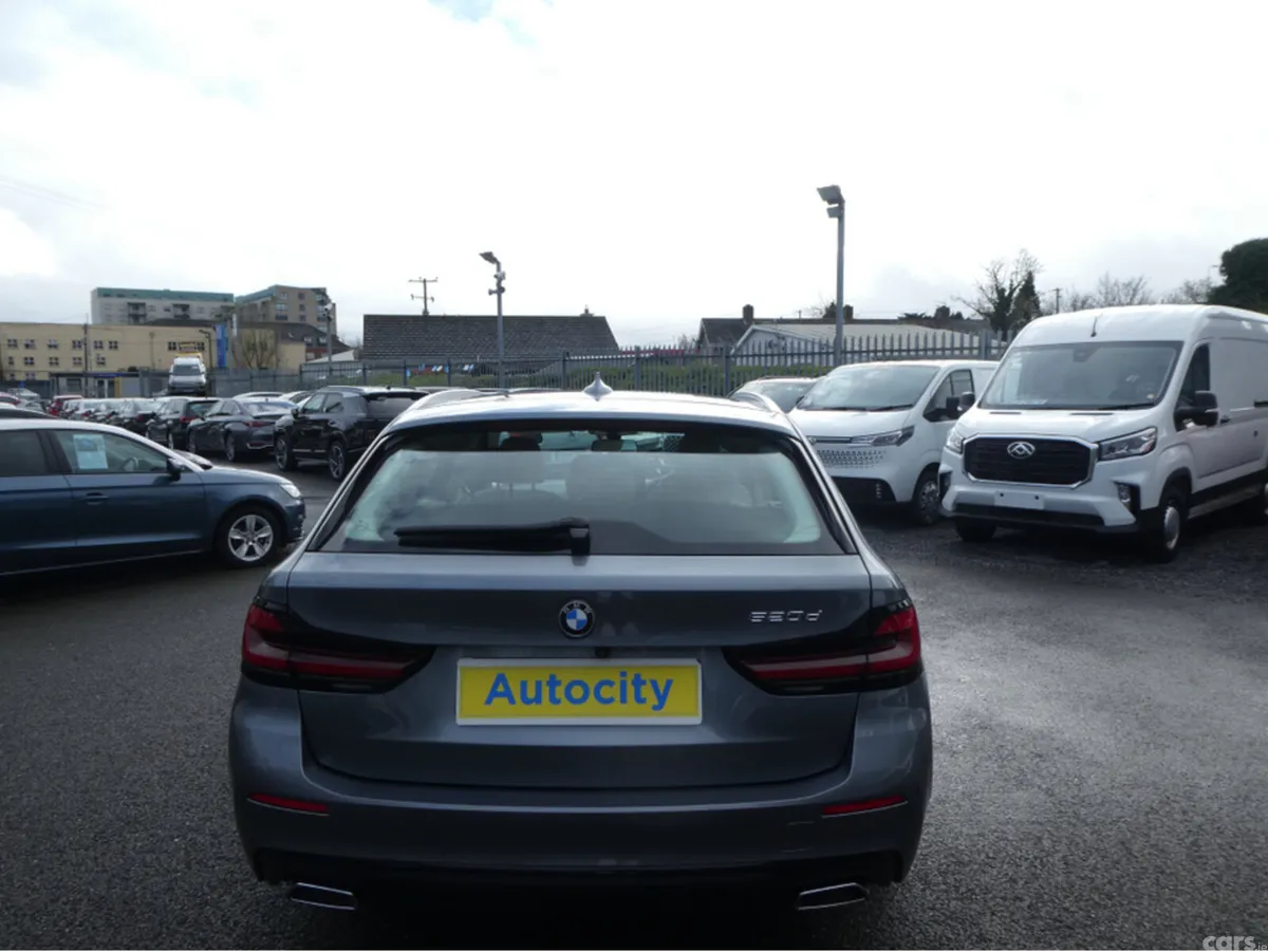 BMW 5-Series Estate, Diesel, 2022, Grey