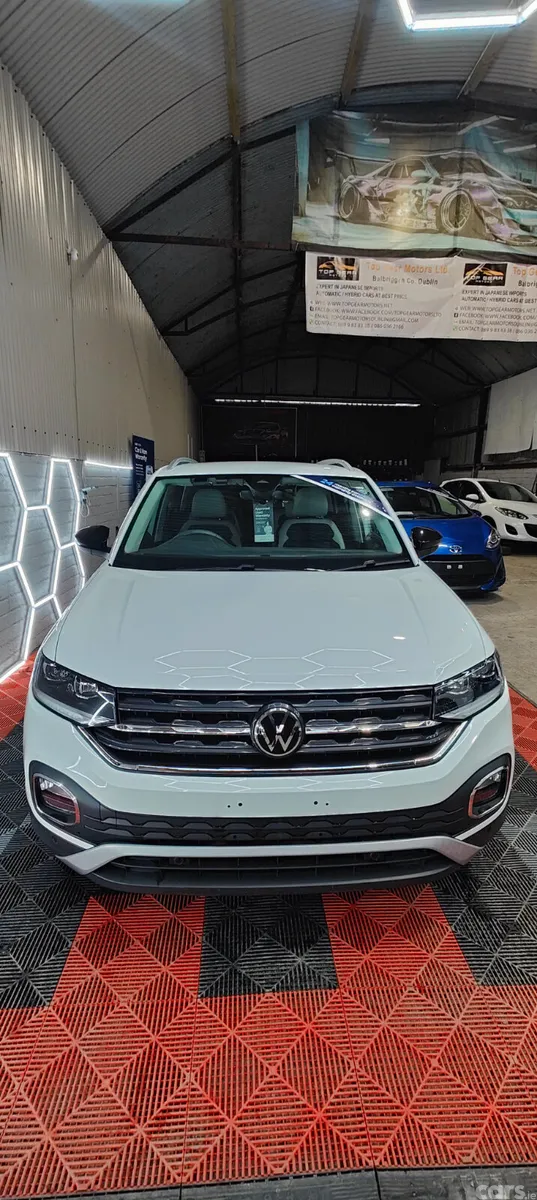 Volkswagen T-Cross SUV, Petrol, 2020, White