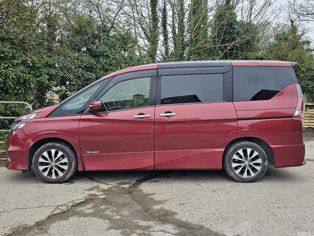 Nissan Serena MPV, Petrol Hybrid, 2017, Red
