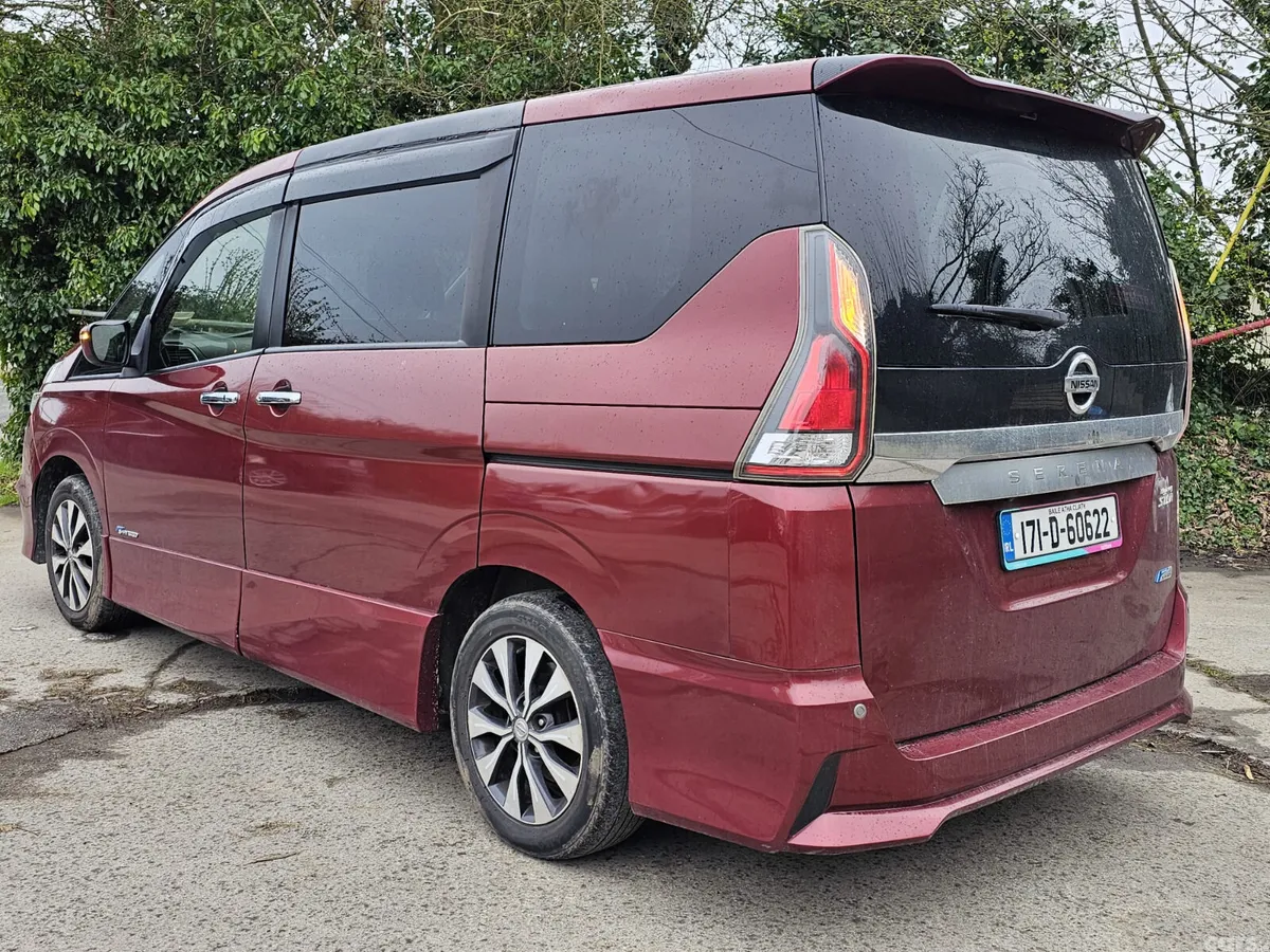 Nissan Serena MPV, Petrol Hybrid, 2017, Red