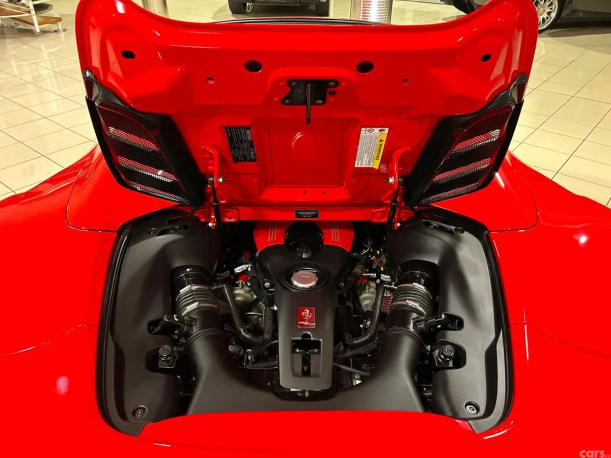 Ferrari 488 Convertible, Petrol, 2017, Red