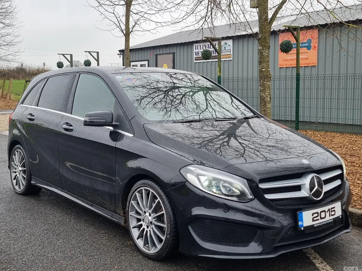 Mercedes-Benz B-Class MPV, Petrol, 2015, Black
