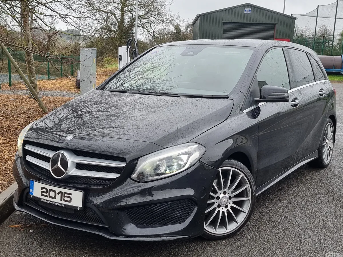 Mercedes-Benz B-Class MPV, Petrol, 2015, Black