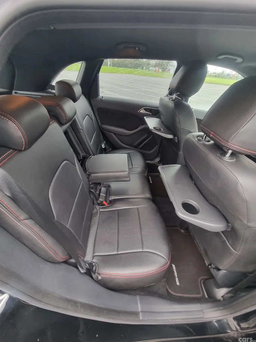 Mercedes-Benz B-Class MPV, Petrol, 2015, Black
