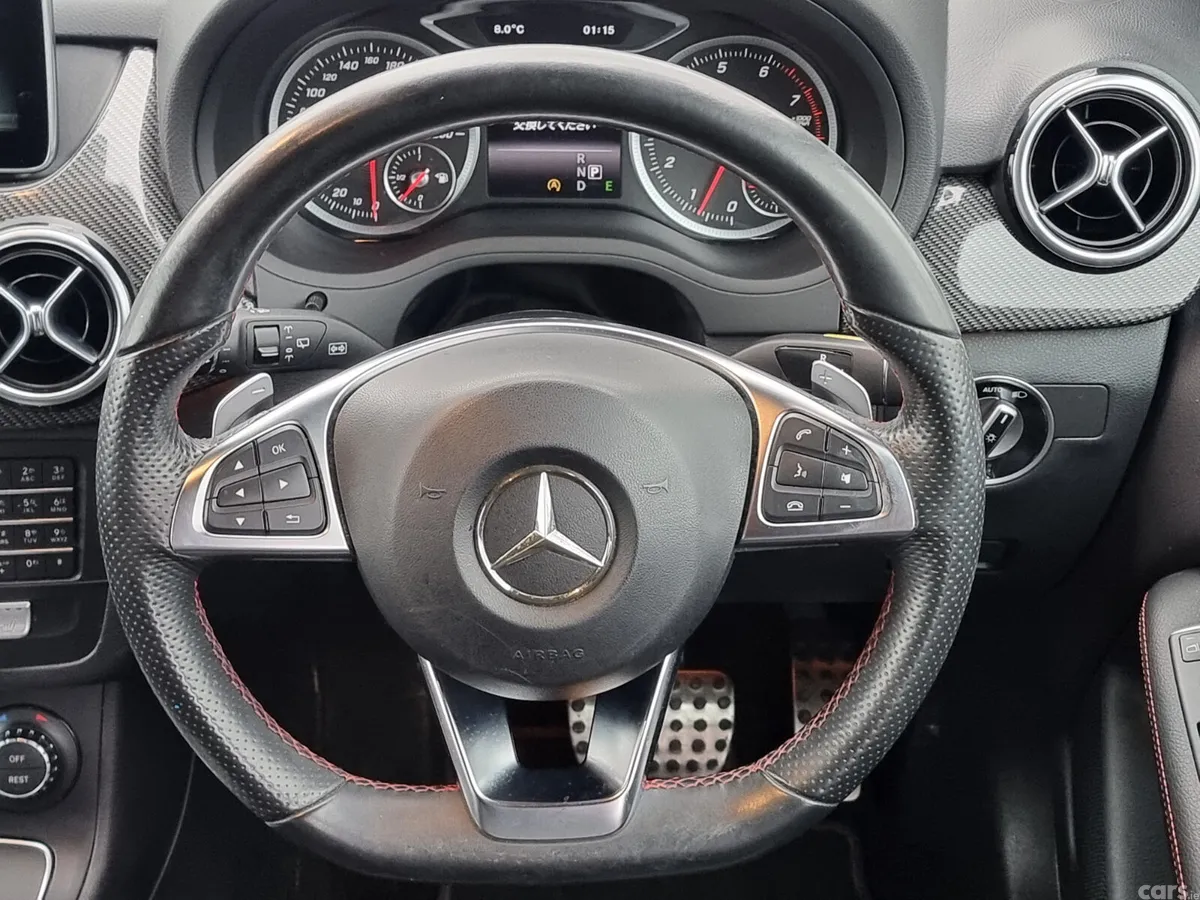 Mercedes-Benz B-Class MPV, Petrol, 2015, Black