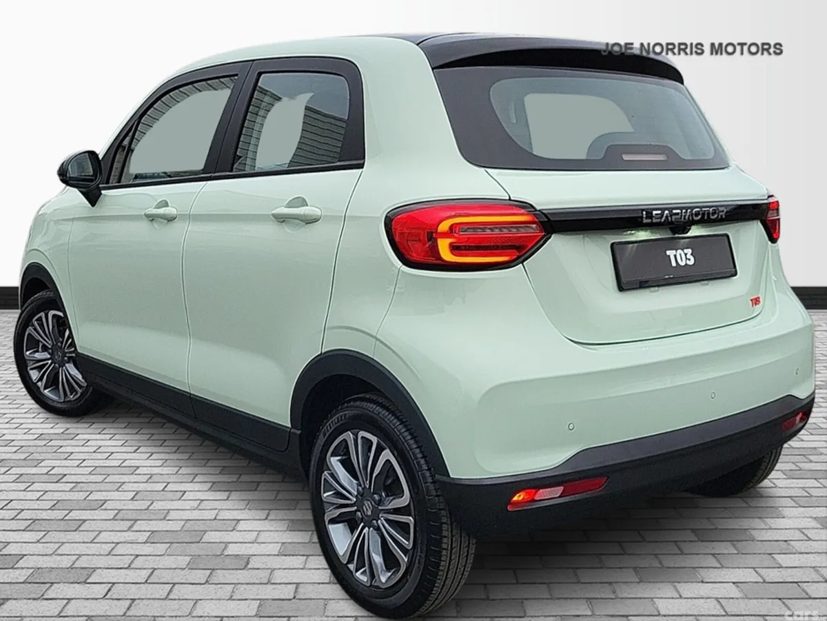 Leapmotor T03 Hatchback, Electric, 2026, Green