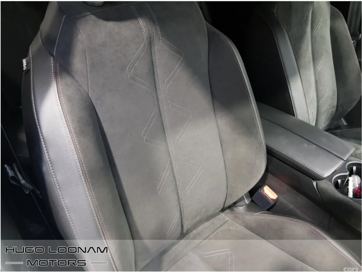 DS Automobiles DS 7 Crossback MPV, Petrol Plug-in Hybrid, 2023, White