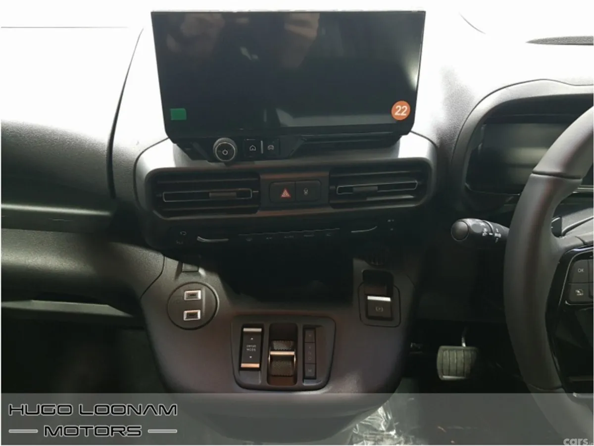 Citroen Berlingo Multispace MPV, Diesel, 2026, Blue