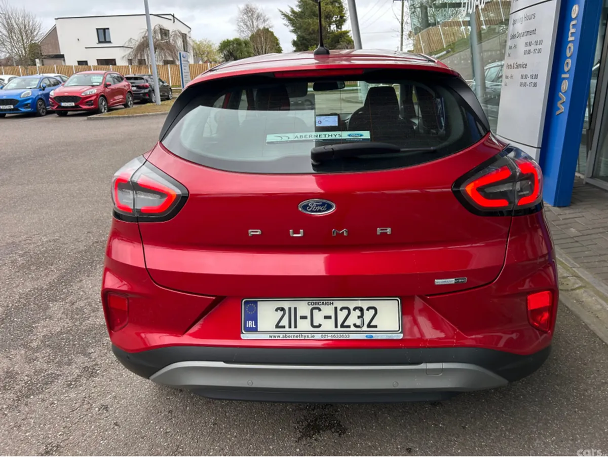 Ford Puma MPV, Petrol Hybrid, 2021, Red