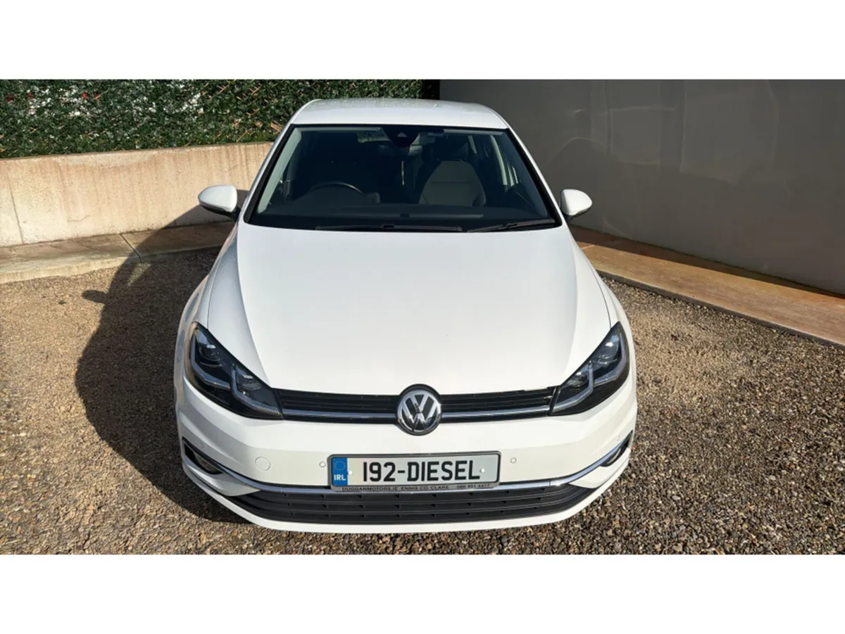 Volkswagen Golf Hatchback, Diesel, 2019, White