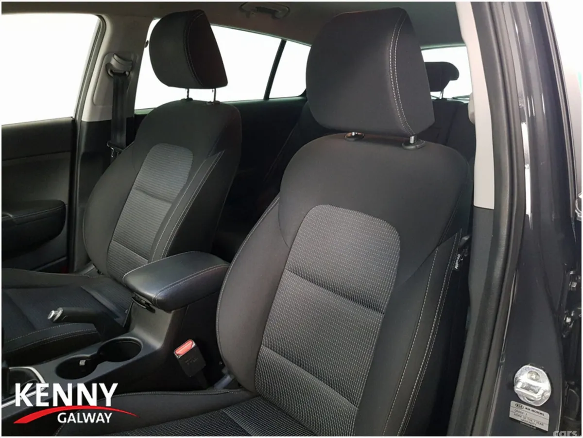 Kia Sportage MPV, Diesel, 2019, Grey