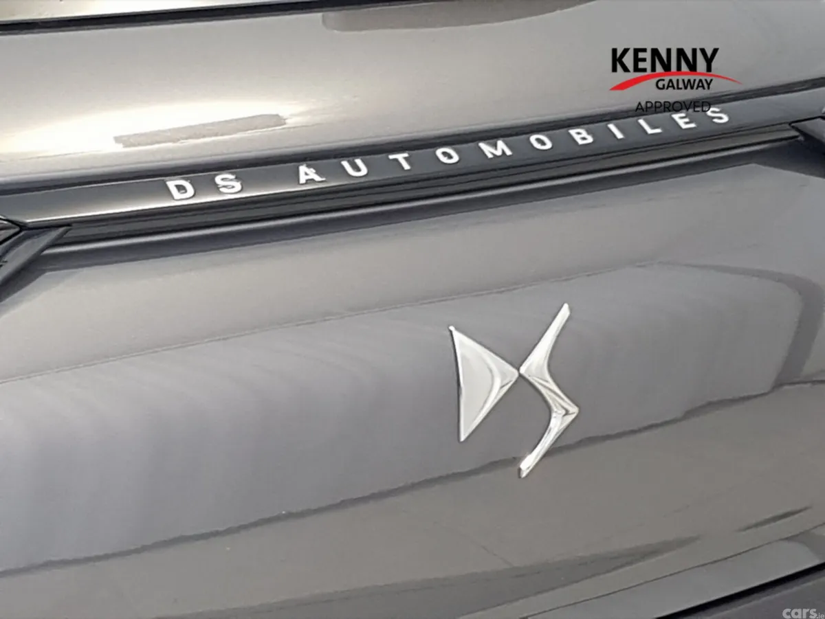 DS Automobiles DS 3 Estate, Petrol, 2025, Grey
