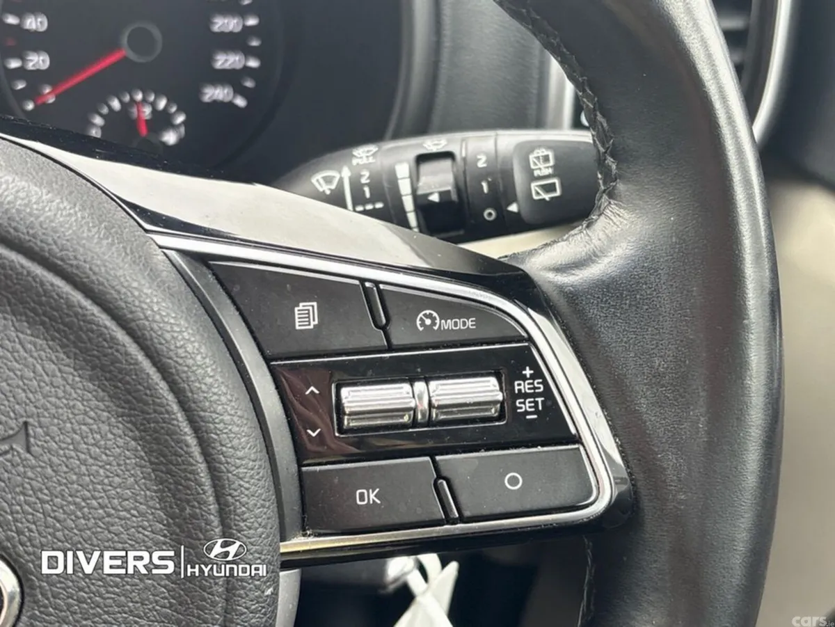 Kia Sportage MPV, Diesel Hybrid, 2021, Grey