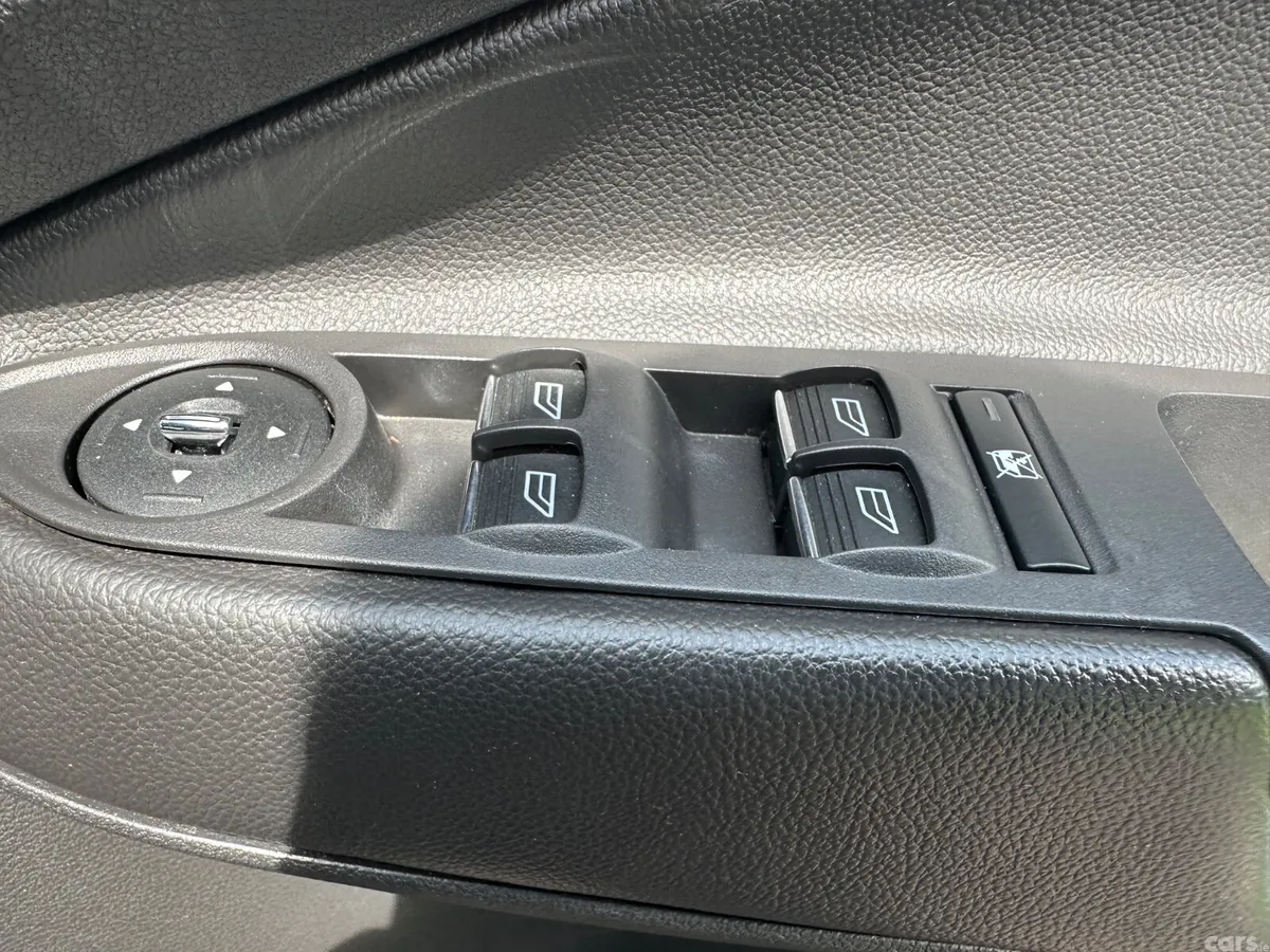 Ford Kuga SUV, Diesel, 2013, Gold