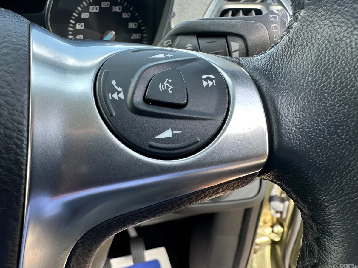 Ford Kuga SUV, Diesel, 2013, Gold