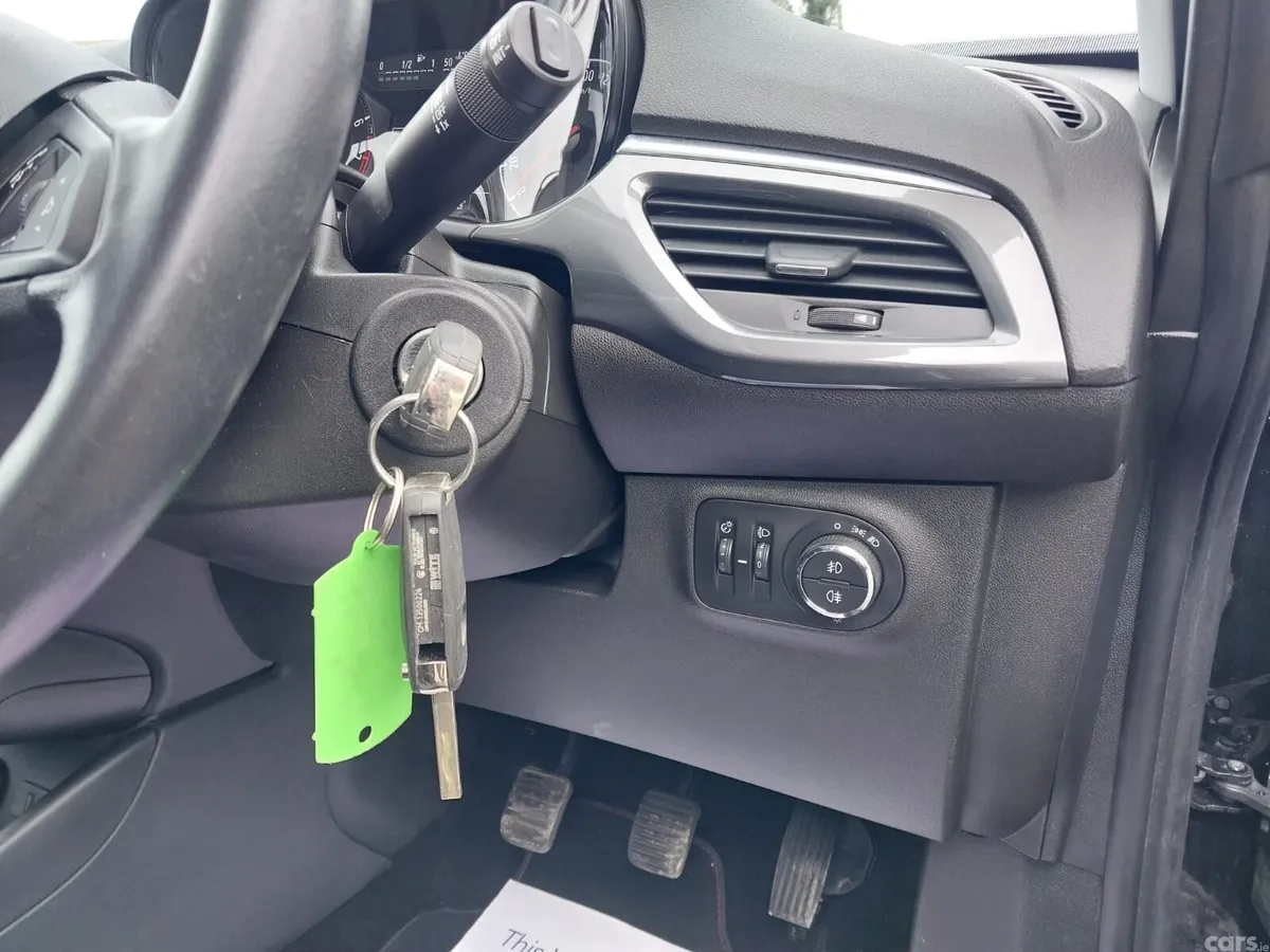 Opel Corsa Hatchback, Petrol, 2019, Black