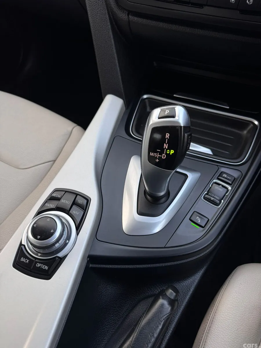 BMW 3-Series Saloon, Diesel, 2015, Blue