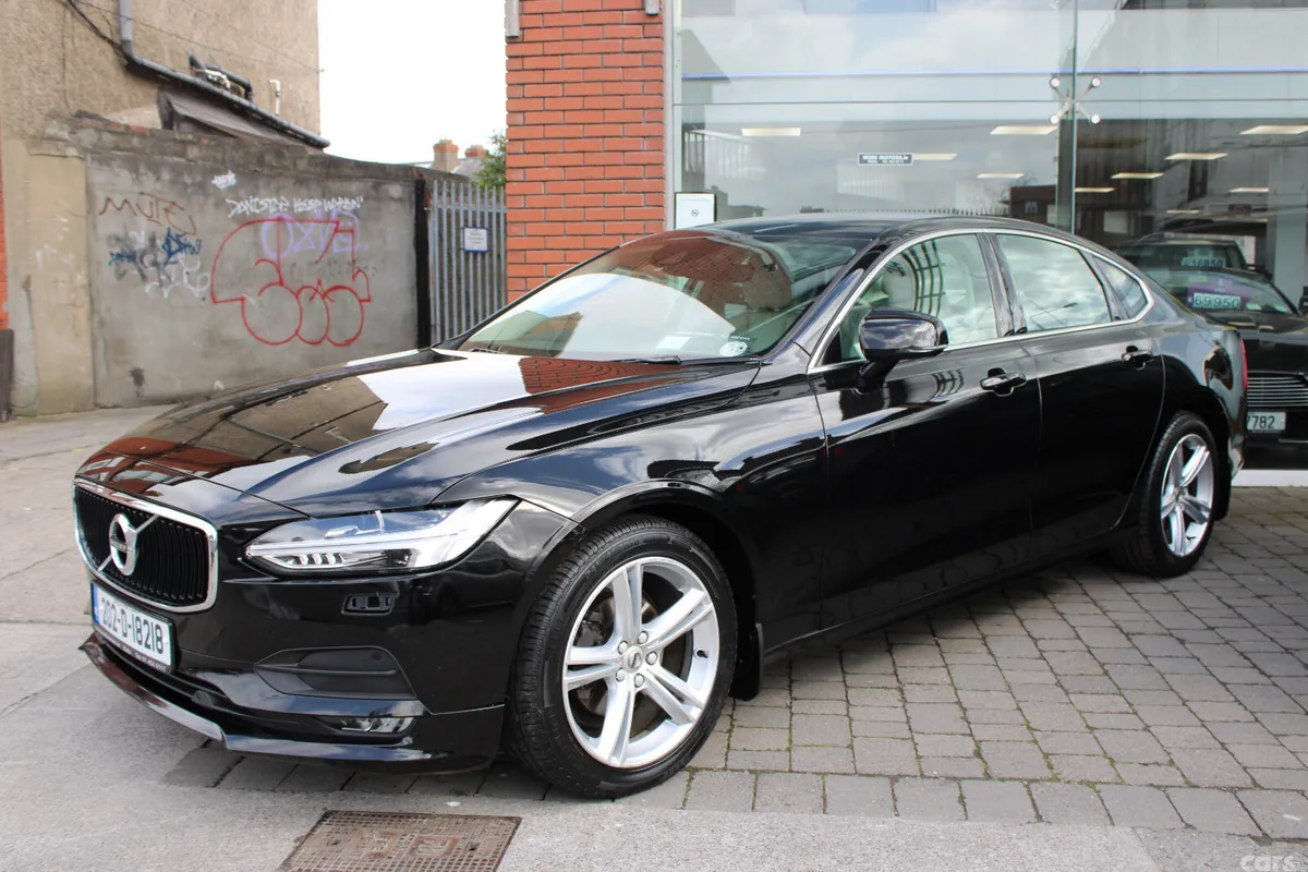 Volvo S90 Saloon, Diesel, 2020, Black