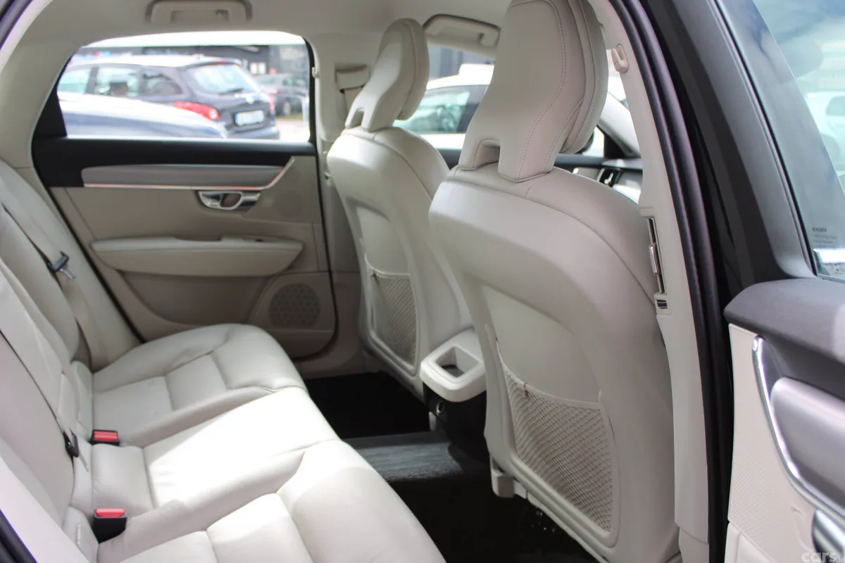 Volvo S90 Saloon, Diesel, 2020, Black
