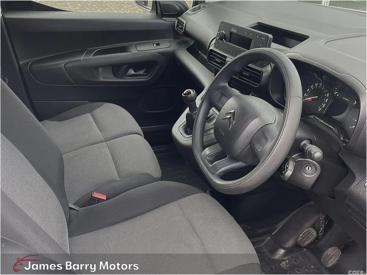 Citroen Berlingo MPV, Diesel, 2019, White