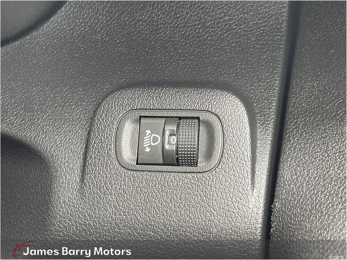 Citroen Berlingo MPV, Diesel, 2019, White