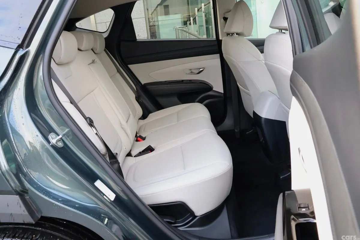 Hyundai Tucson SUV, Diesel, 2025, Green