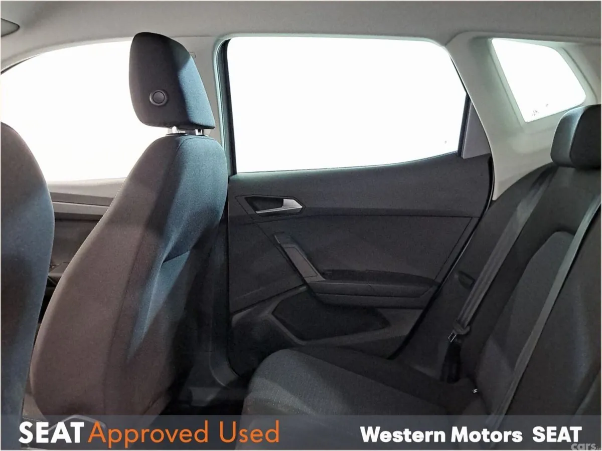SEAT Arona SUV, Petrol, 2023, Grey