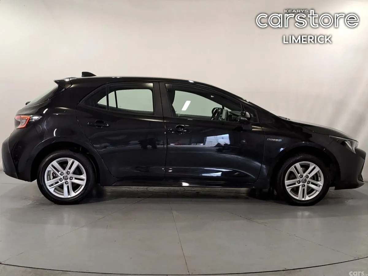 Toyota Corolla Hatchback, Petrol Hybrid, 2022, Black