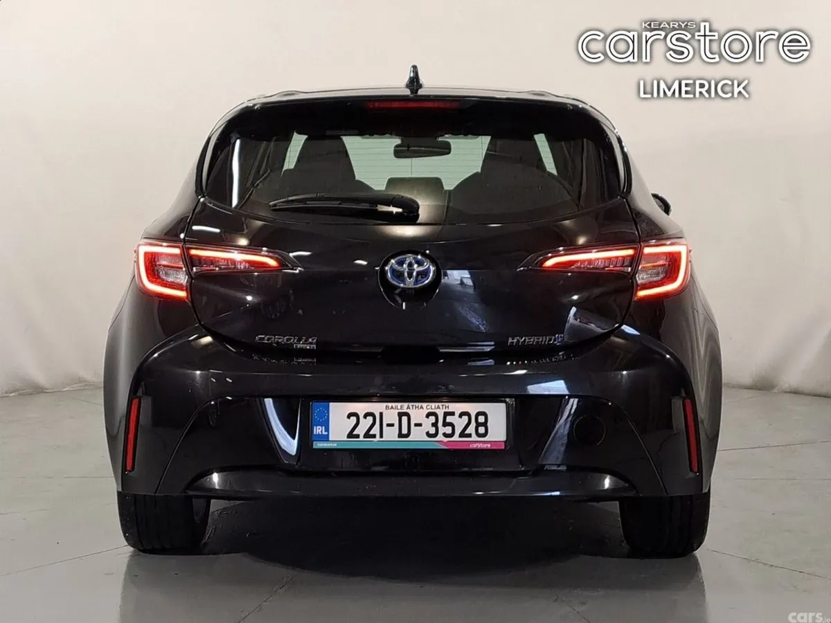 Toyota Corolla Hatchback, Petrol Hybrid, 2022, Black