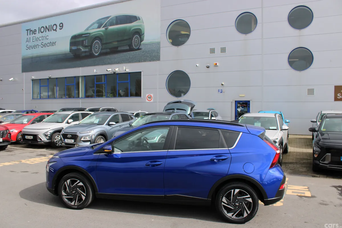 Hyundai Bayon Estate/Jeep, Petrol, 2023, Blue