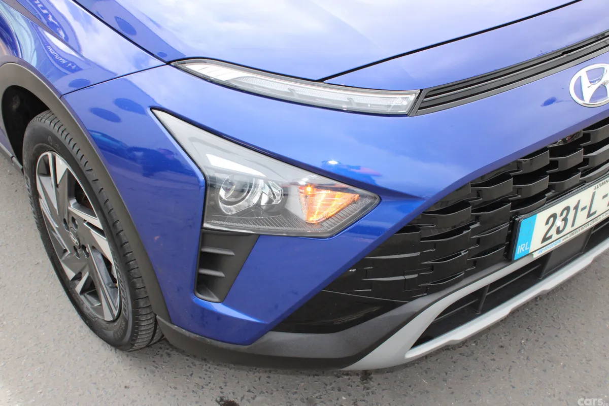 Hyundai Bayon Estate/Jeep, Petrol, 2023, Blue