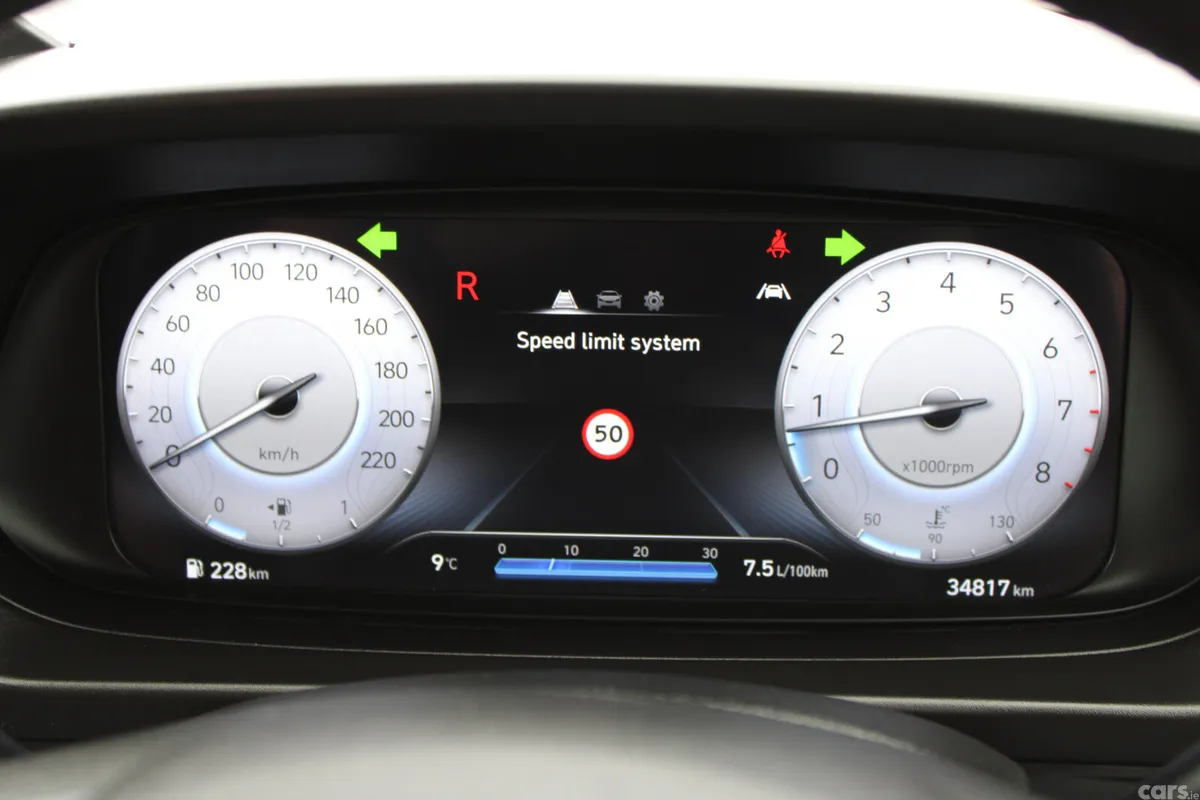 Hyundai Bayon Estate/Jeep, Petrol, 2023, Blue