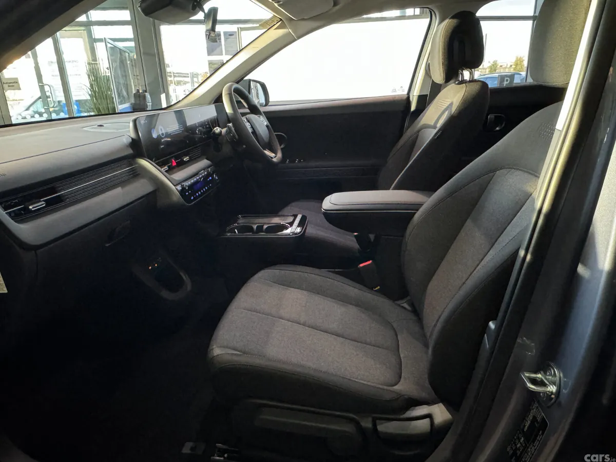 Hyundai IONIQ 5 Hatchback, Electric, 2027, Blue