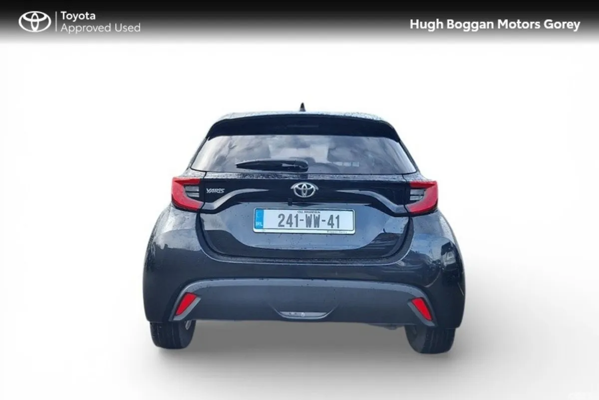 Toyota Yaris Hatchback, Petrol, 2024, Black