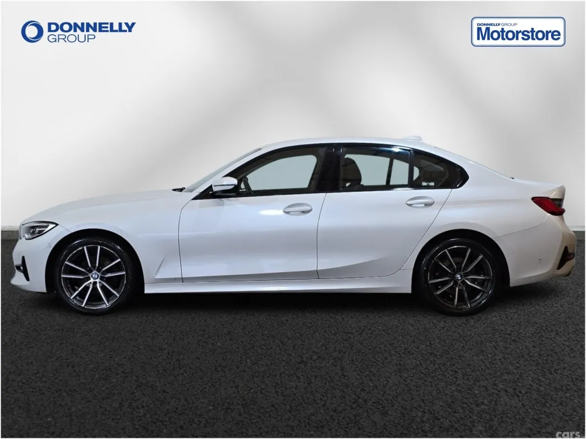 BMW 3-Series Saloon, Diesel, 2019, White